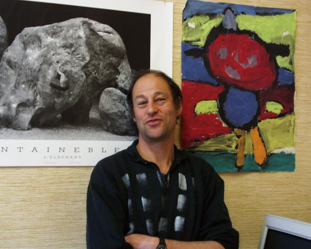 Marc Shapiro with L'�l�phant and kid's painting in background